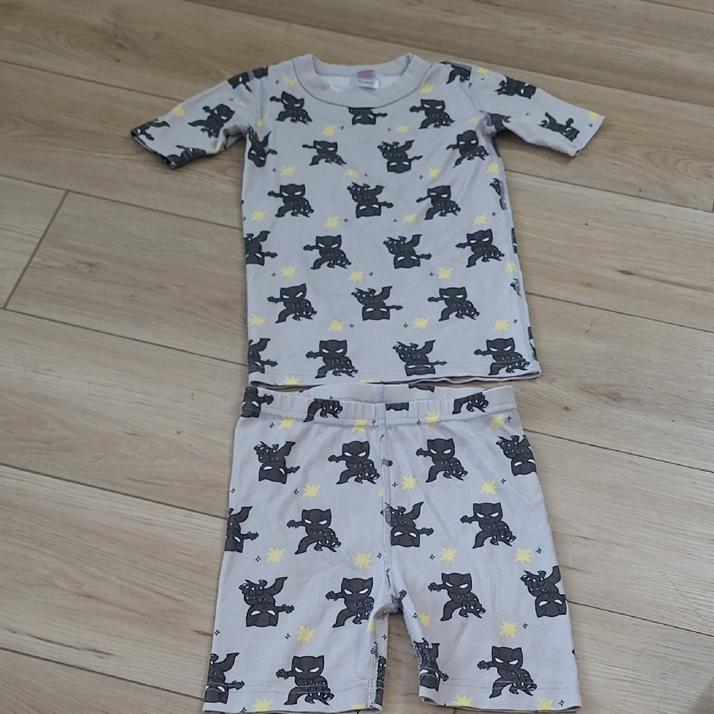 Marvel By Hanna Anderson Gray Pajama Set with Black Cat Design Size 10